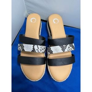 Journee Collection Whitty sandal NWOB